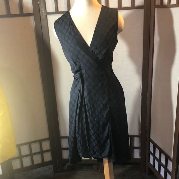 Simply Vera Vera Wang NWT / Navy/ large dress/woven diamond pattern/faux wrap - Picture 1 of 16